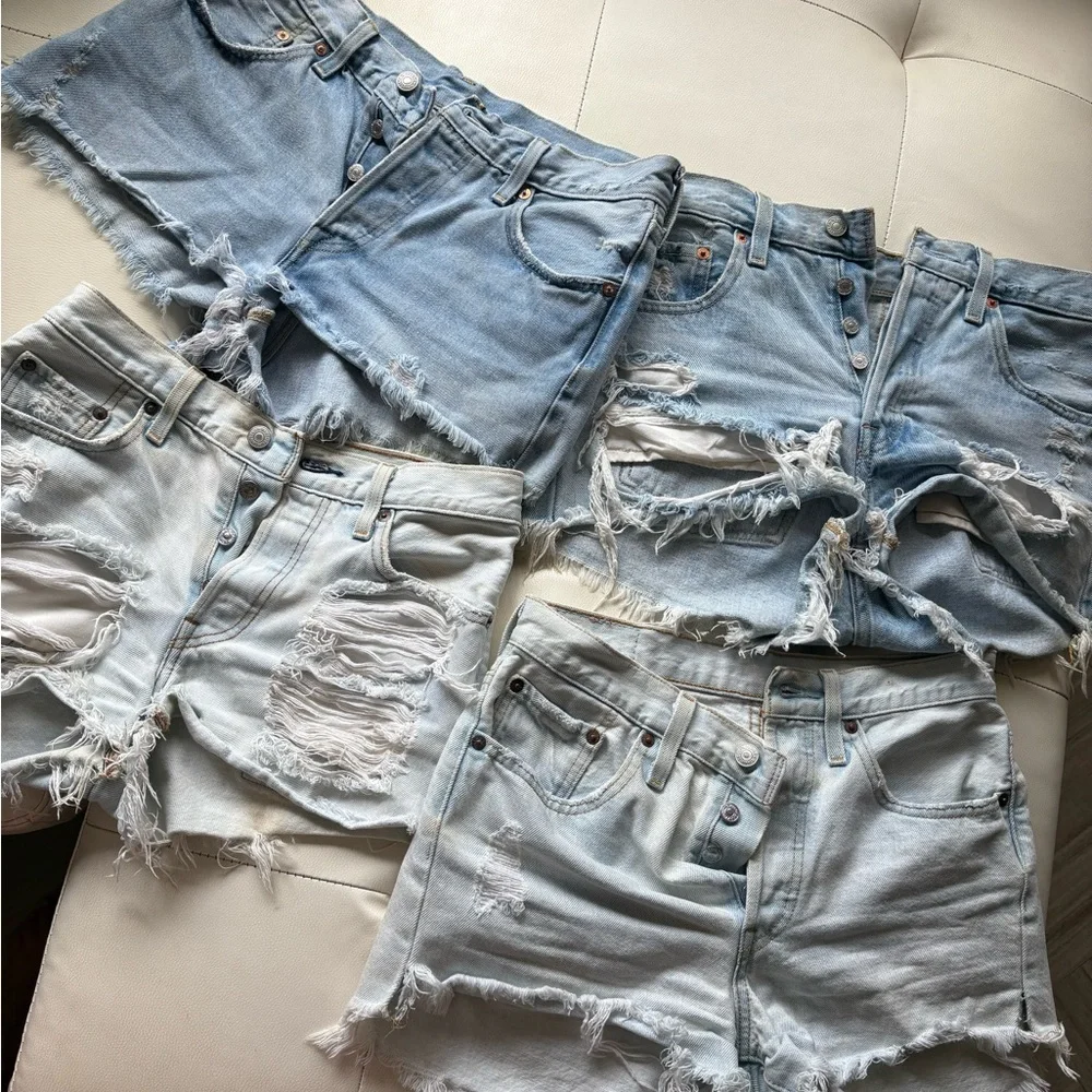 Levi's Light Blue Jean Shorts Collection - Picture 2 of 5